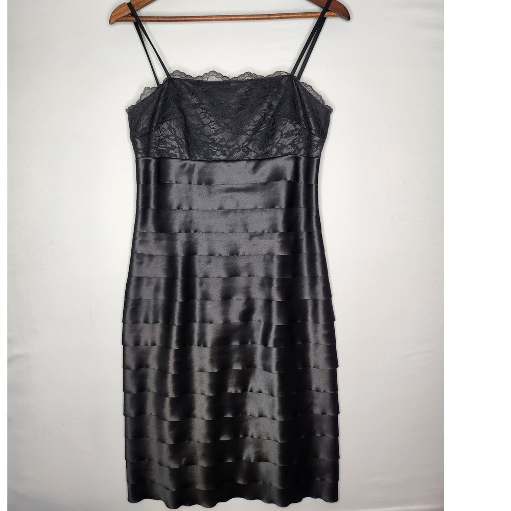 Alex Evenings Black Shutter Pleat Satin Cocktail Dress Size 6 Lace Bodice‎